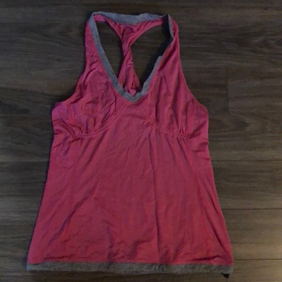 Lululemon racerback tank, pink, size 8 - Picture 1 of 3